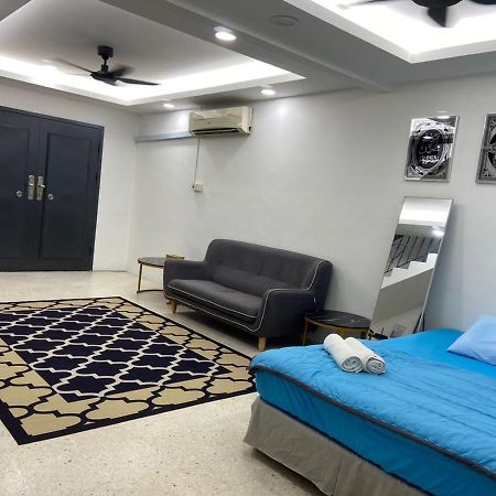 Hs Homestay Cenderawasih Kuantan Town Екстериор снимка