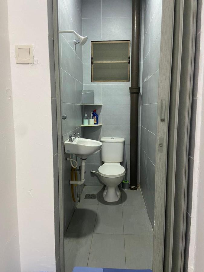 Hs Homestay Cenderawasih Kuantan Town Екстериор снимка